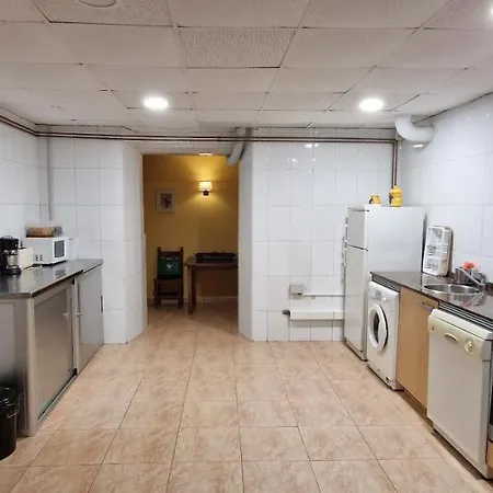 Dom wakacyjny Rio Espana - Casa Amplia Con Patio Y Barbacoa En Villaviciosa - Vv-593-as *