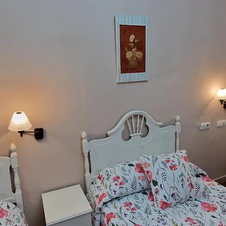 Rio Espana - Casa Amplia Con Patio Y Barbacoa En Villaviciosa - Vv-593-as Holiday home