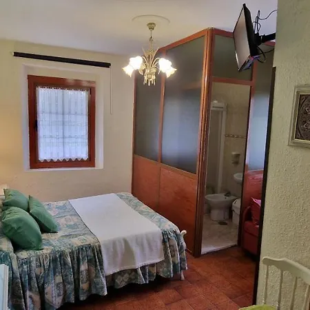 Rio Espana - Casa Amplia Con Patio Y Barbacoa En Villaviciosa - Vv-593-as Holiday home